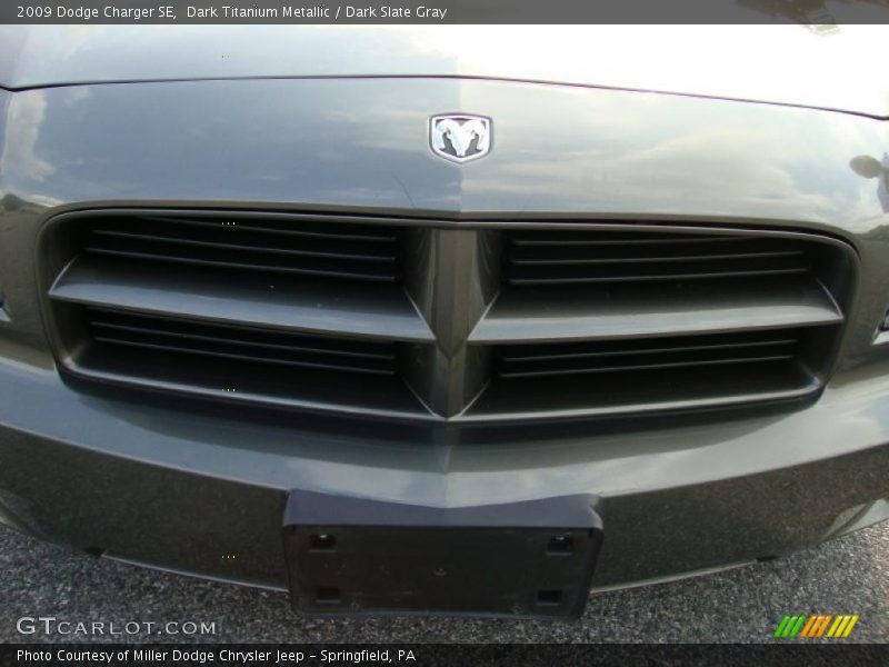 Dark Titanium Metallic / Dark Slate Gray 2009 Dodge Charger SE
