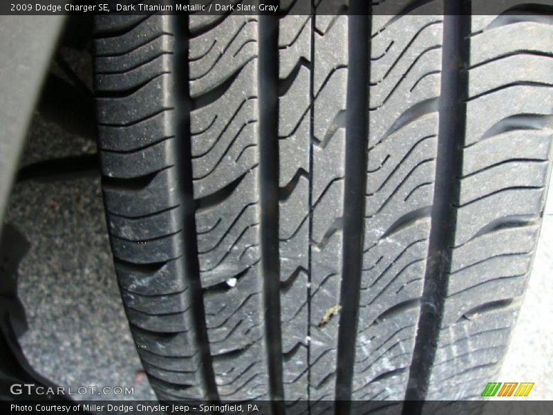 Dark Titanium Metallic / Dark Slate Gray 2009 Dodge Charger SE