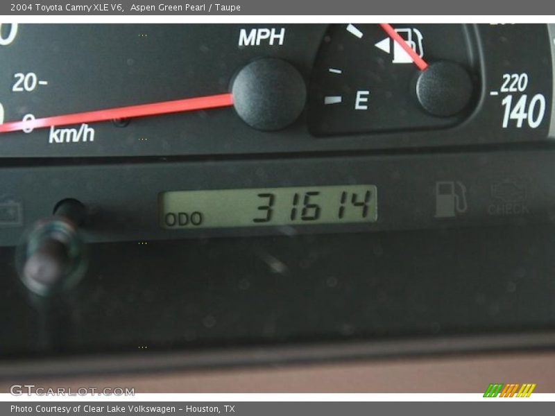 Aspen Green Pearl / Taupe 2004 Toyota Camry XLE V6