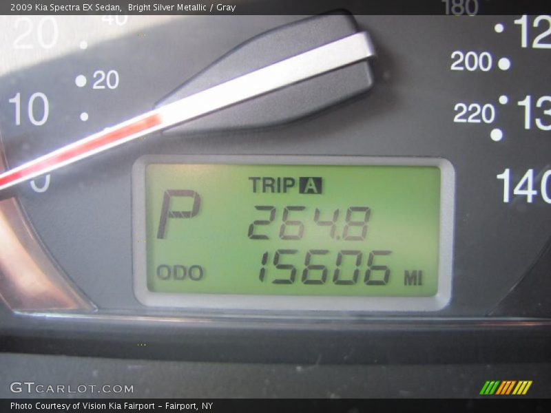 Bright Silver Metallic / Gray 2009 Kia Spectra EX Sedan