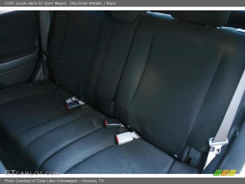 Silky Silver Metallic / Black 2005 Suzuki Aerio SX Sport Wagon