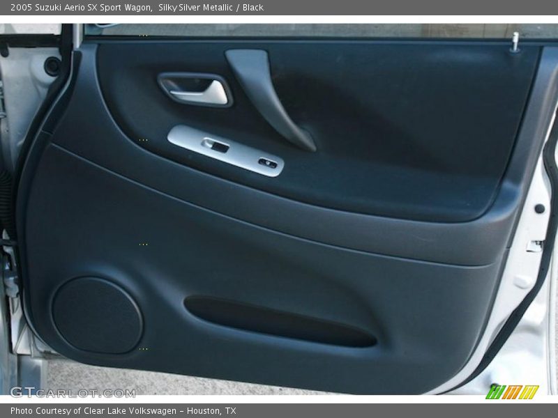 Silky Silver Metallic / Black 2005 Suzuki Aerio SX Sport Wagon