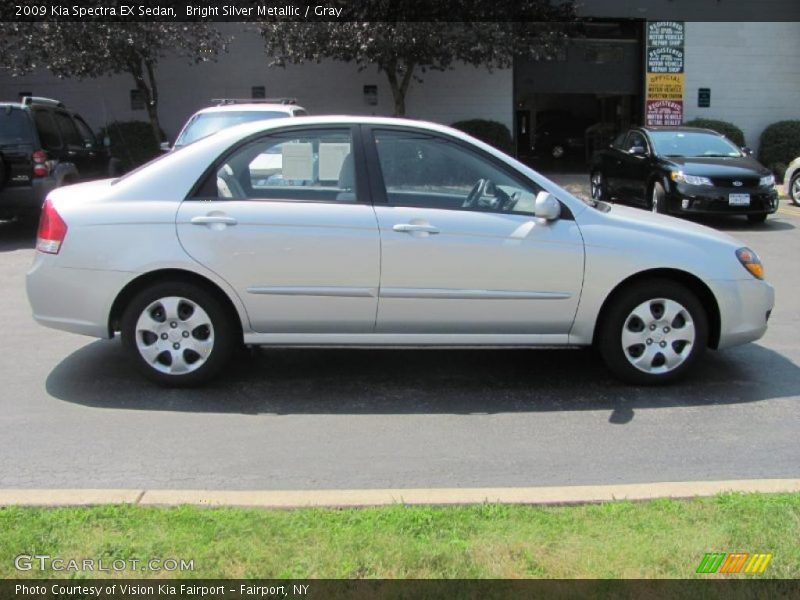 Bright Silver Metallic / Gray 2009 Kia Spectra EX Sedan