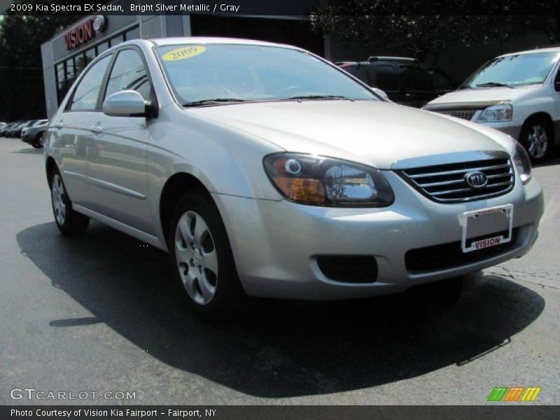 Bright Silver Metallic / Gray 2009 Kia Spectra EX Sedan