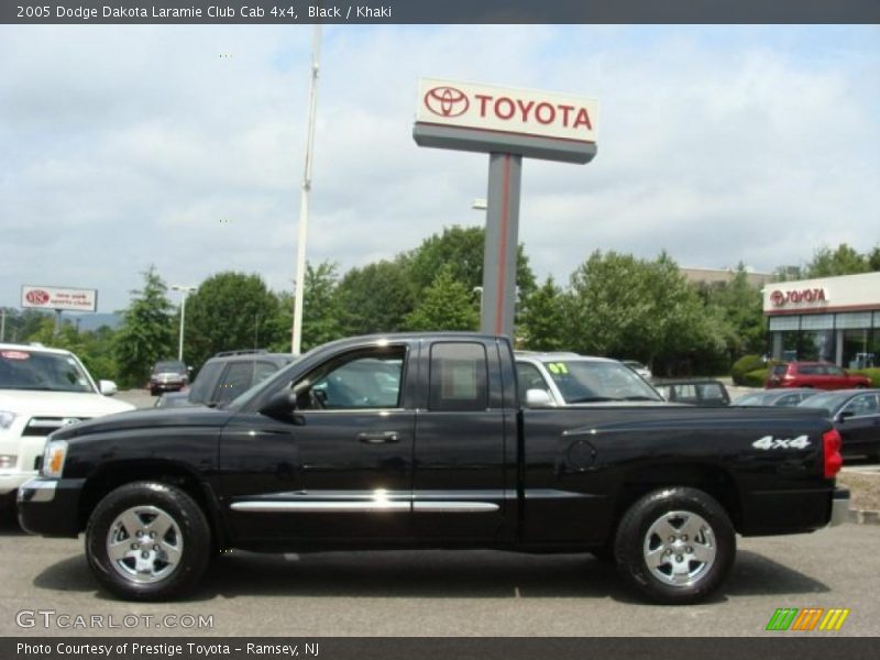 Black / Khaki 2005 Dodge Dakota Laramie Club Cab 4x4