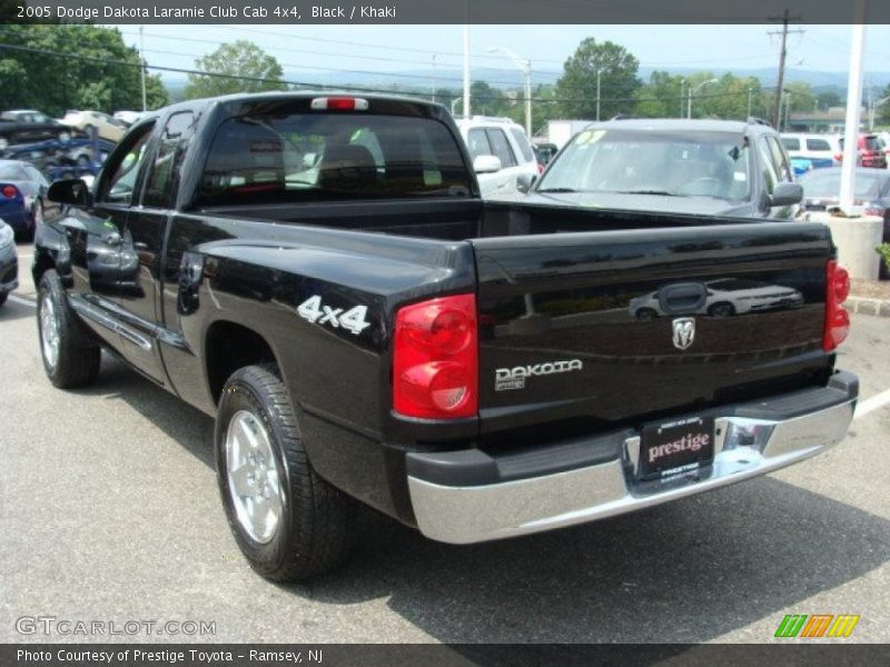 Black / Khaki 2005 Dodge Dakota Laramie Club Cab 4x4