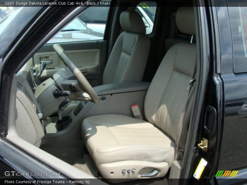Black / Khaki 2005 Dodge Dakota Laramie Club Cab 4x4