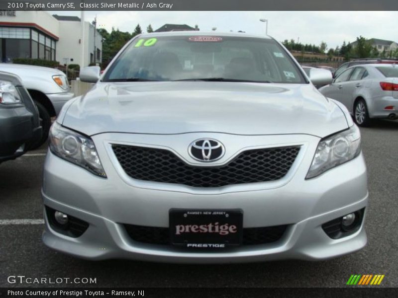 Classic Silver Metallic / Ash Gray 2010 Toyota Camry SE