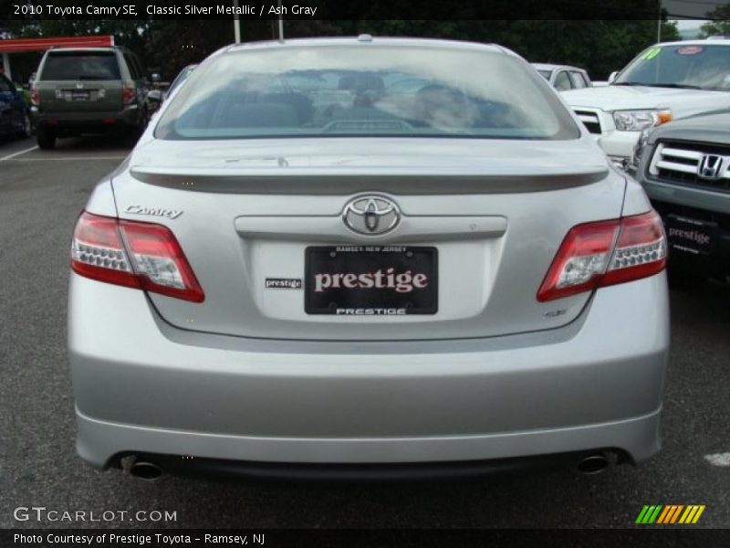 Classic Silver Metallic / Ash Gray 2010 Toyota Camry SE