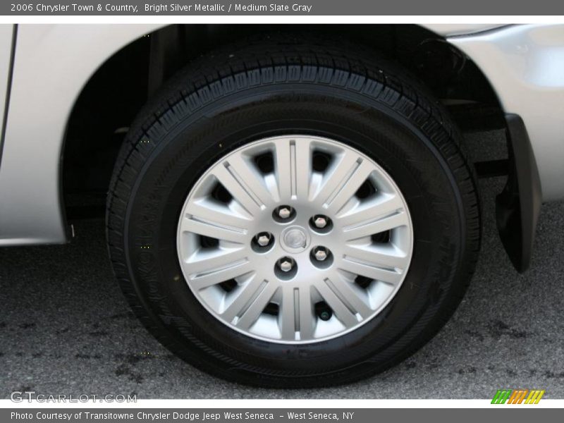 Bright Silver Metallic / Medium Slate Gray 2006 Chrysler Town & Country