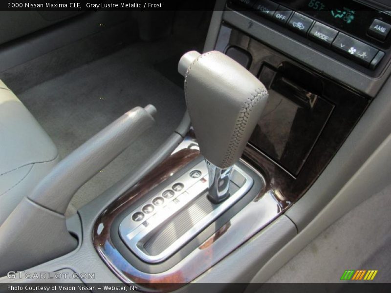 Gray Lustre Metallic / Frost 2000 Nissan Maxima GLE