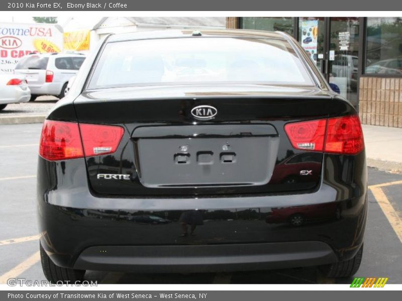 Ebony Black / Coffee 2010 Kia Forte EX