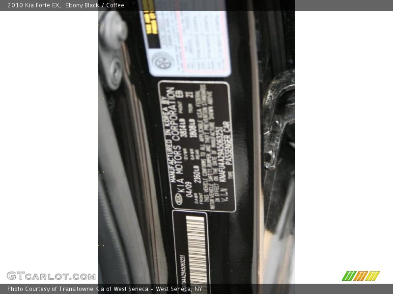 Ebony Black / Coffee 2010 Kia Forte EX