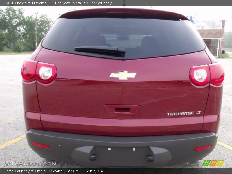 Red Jewel Metallic / Ebony/Ebony 2011 Chevrolet Traverse LT