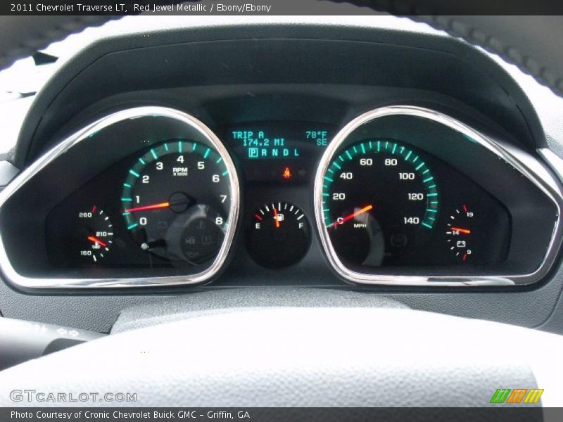 Red Jewel Metallic / Ebony/Ebony 2011 Chevrolet Traverse LT