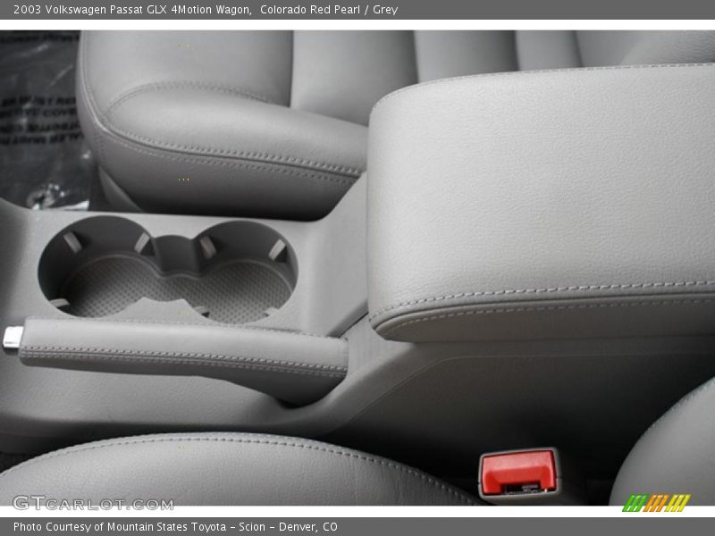 Colorado Red Pearl / Grey 2003 Volkswagen Passat GLX 4Motion Wagon