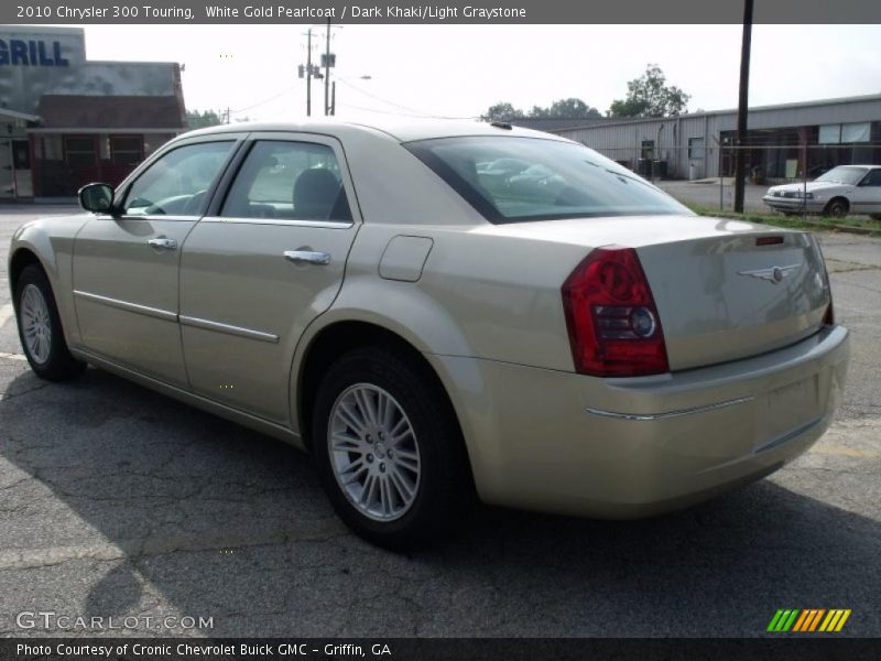 White Gold Pearlcoat / Dark Khaki/Light Graystone 2010 Chrysler 300 Touring