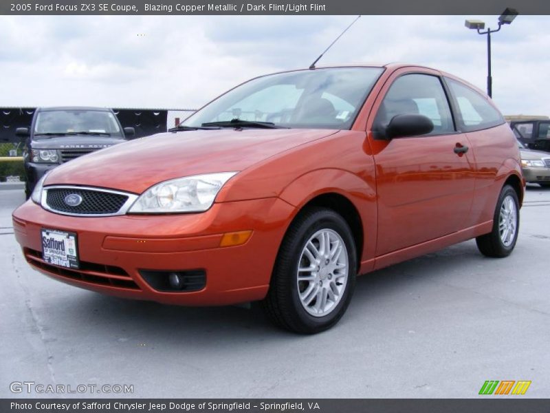 Blazing Copper Metallic / Dark Flint/Light Flint 2005 Ford Focus ZX3 SE Coupe