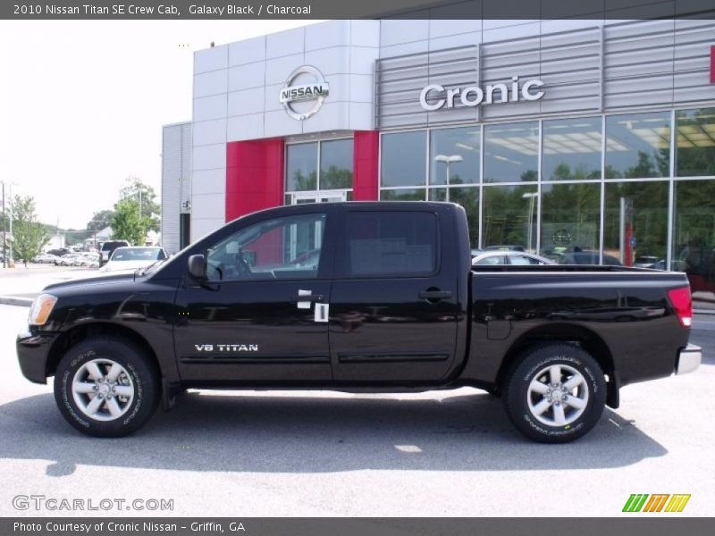 Galaxy Black / Charcoal 2010 Nissan Titan SE Crew Cab