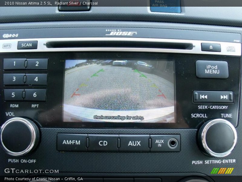 Radiant Silver / Charcoal 2010 Nissan Altima 2.5 SL