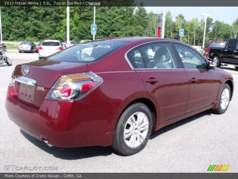 Tuscan Sun Red / Charcoal 2010 Nissan Altima 2.5 SL