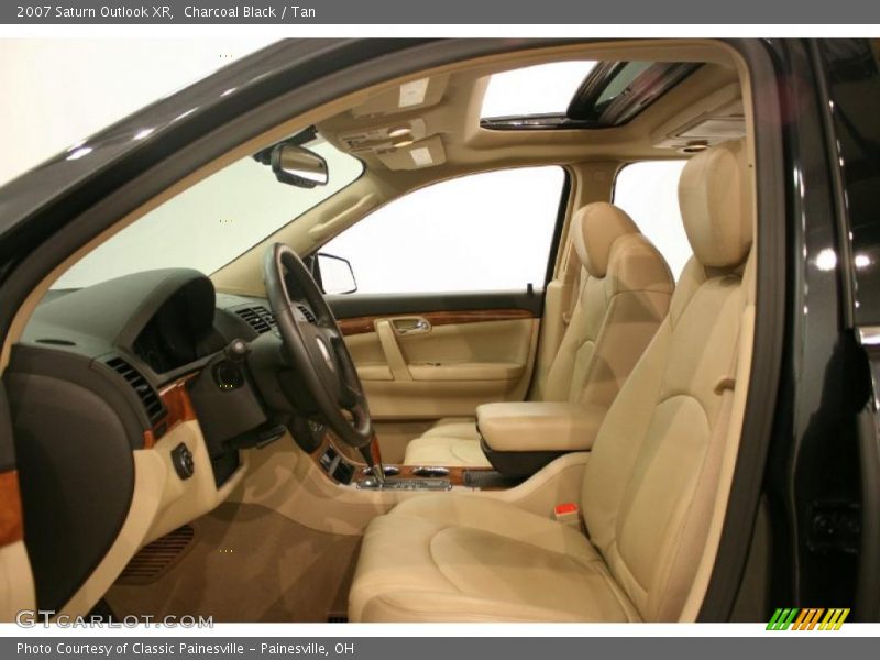 Charcoal Black / Tan 2007 Saturn Outlook XR
