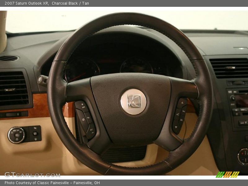 Charcoal Black / Tan 2007 Saturn Outlook XR