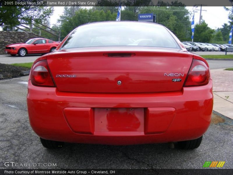 Flame Red / Dark Slate Gray 2005 Dodge Neon SXT