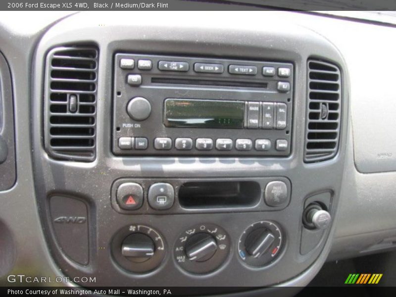 Black / Medium/Dark Flint 2006 Ford Escape XLS 4WD
