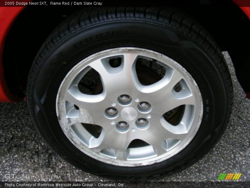 Flame Red / Dark Slate Gray 2005 Dodge Neon SXT