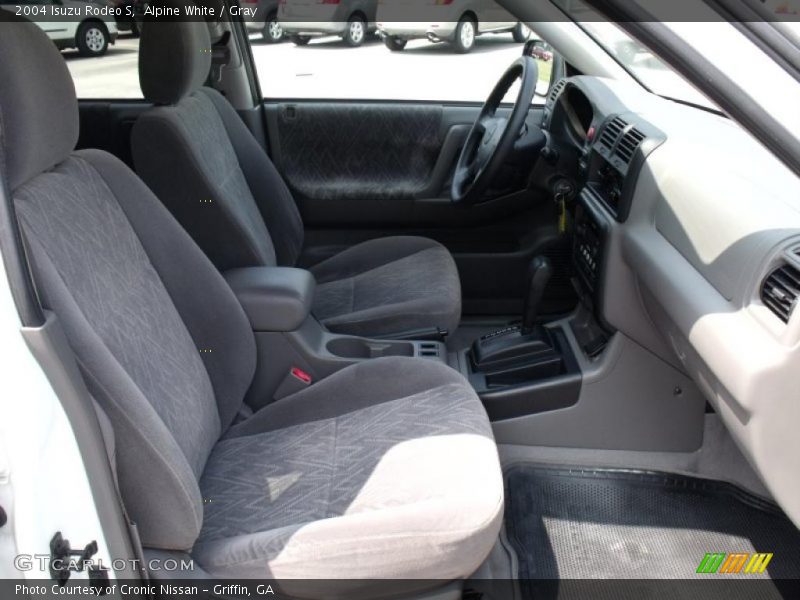 Alpine White / Gray 2004 Isuzu Rodeo S