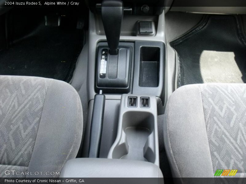 Alpine White / Gray 2004 Isuzu Rodeo S