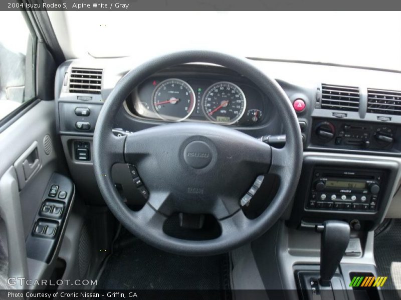 Alpine White / Gray 2004 Isuzu Rodeo S