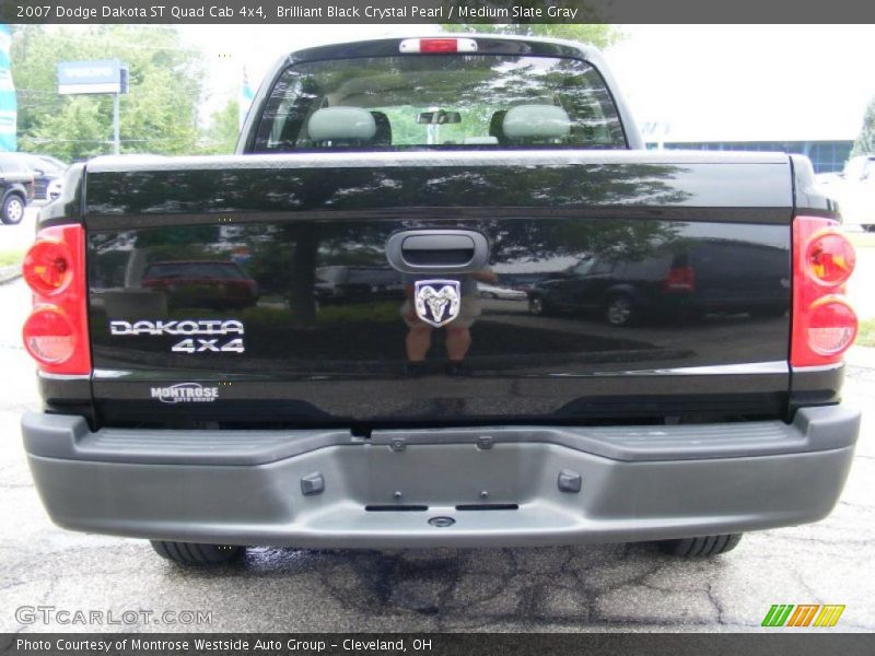 Brilliant Black Crystal Pearl / Medium Slate Gray 2007 Dodge Dakota ST Quad Cab 4x4