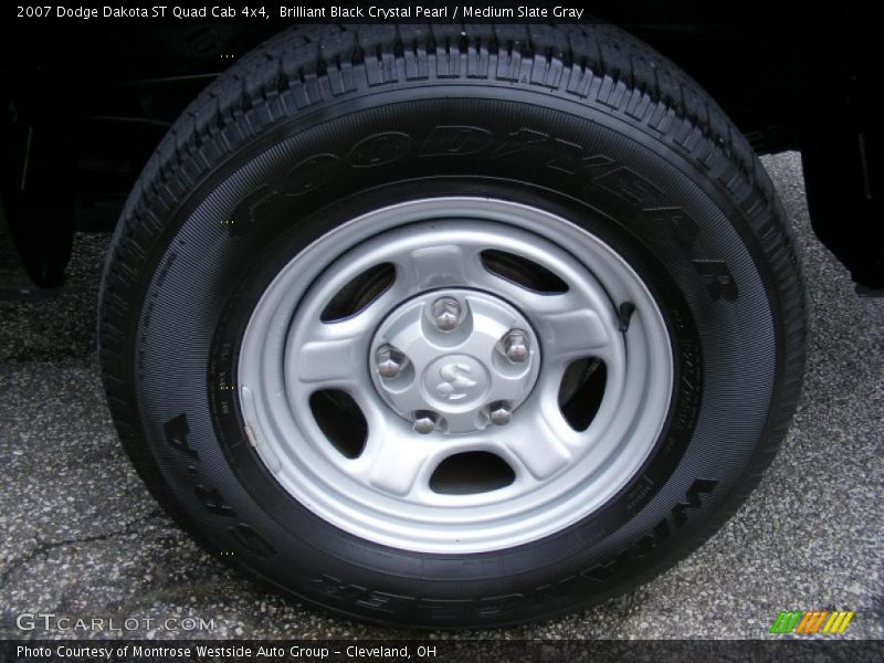 Brilliant Black Crystal Pearl / Medium Slate Gray 2007 Dodge Dakota ST Quad Cab 4x4