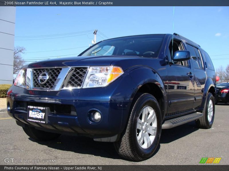 Majestic Blue Metallic / Graphite 2006 Nissan Pathfinder LE 4x4