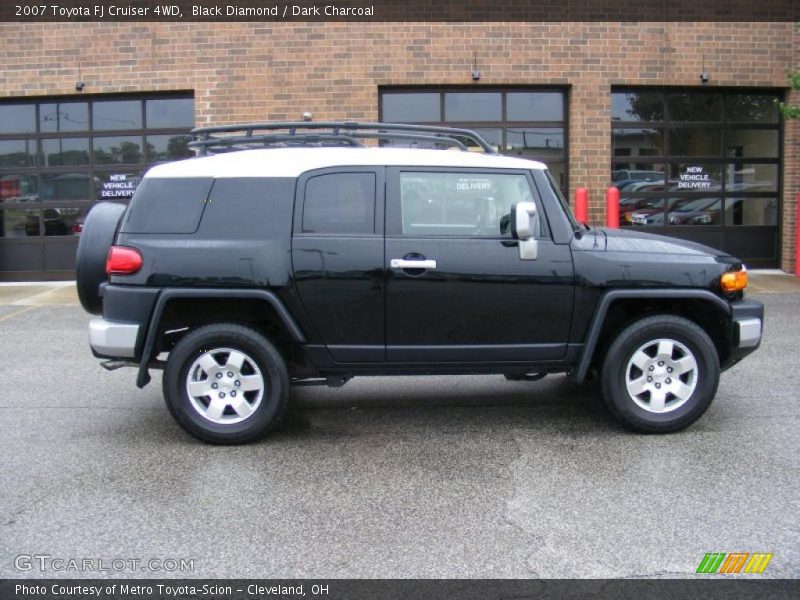 Black Diamond / Dark Charcoal 2007 Toyota FJ Cruiser 4WD