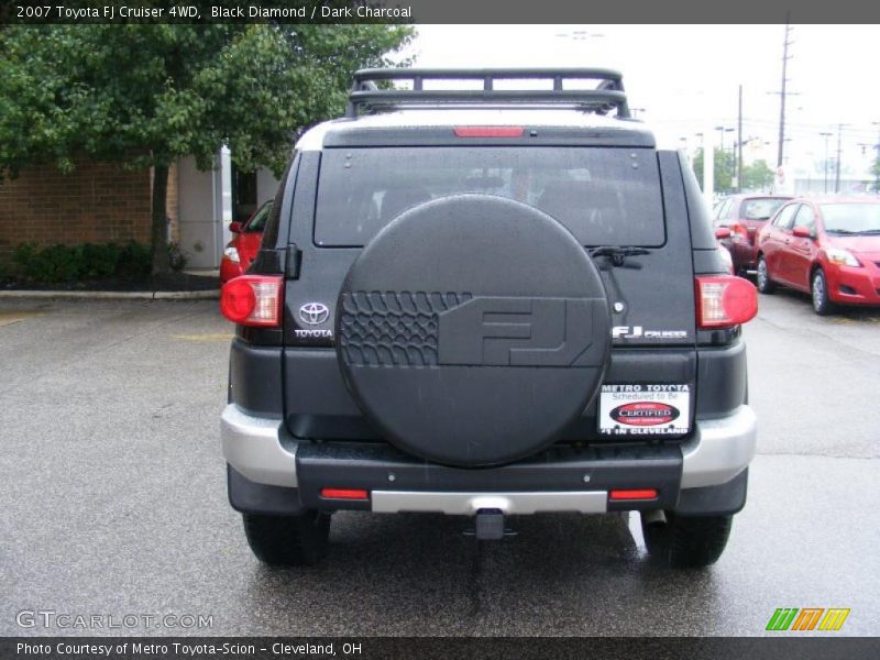 Black Diamond / Dark Charcoal 2007 Toyota FJ Cruiser 4WD