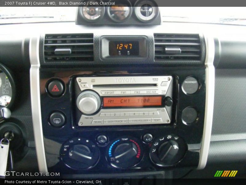 Black Diamond / Dark Charcoal 2007 Toyota FJ Cruiser 4WD