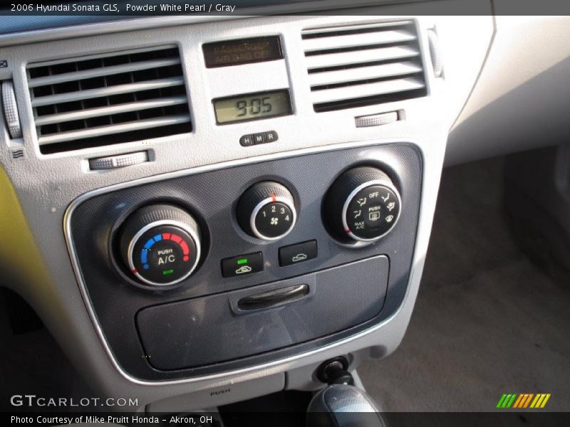 Powder White Pearl / Gray 2006 Hyundai Sonata GLS