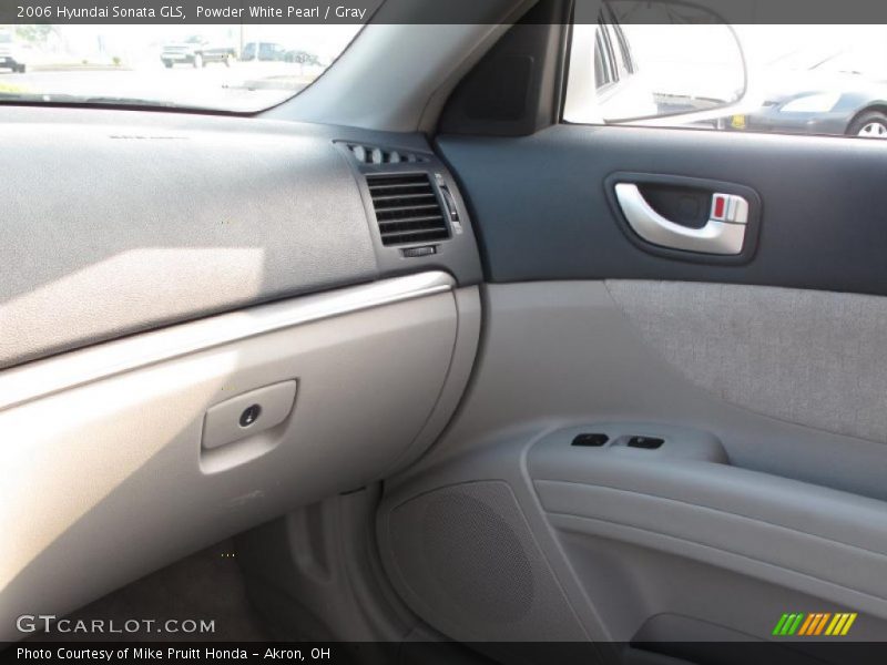 Powder White Pearl / Gray 2006 Hyundai Sonata GLS