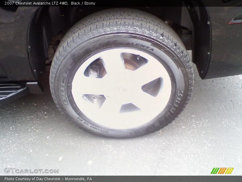 Black / Ebony 2007 Chevrolet Avalanche LTZ 4WD