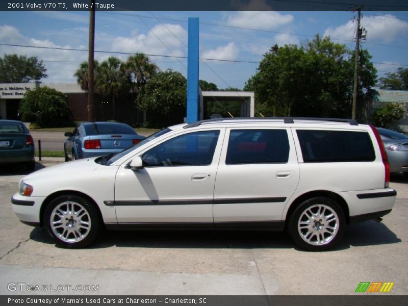 White / Taupe 2001 Volvo V70 T5