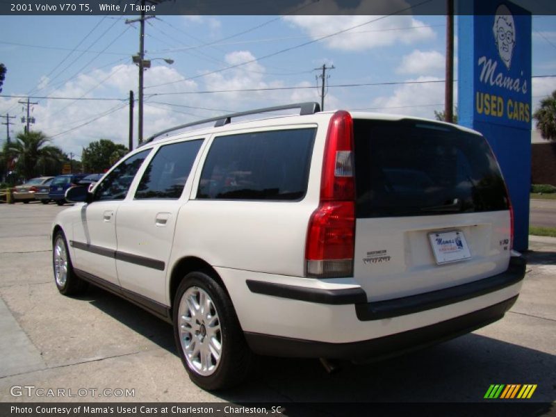 White / Taupe 2001 Volvo V70 T5