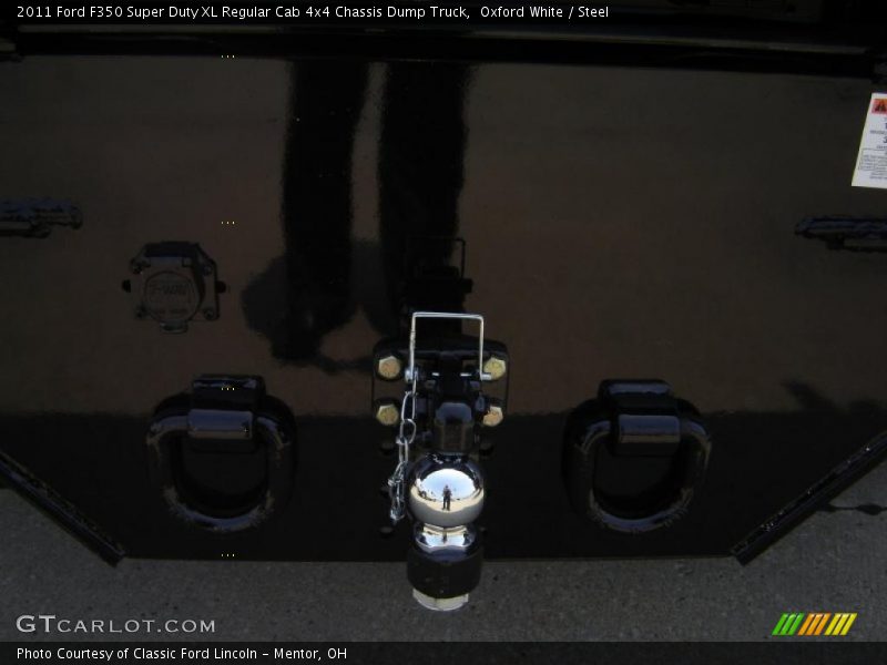 Oxford White / Steel 2011 Ford F350 Super Duty XL Regular Cab 4x4 Chassis Dump Truck