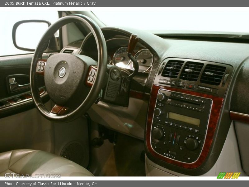 Platinum Metallic / Gray 2005 Buick Terraza CXL