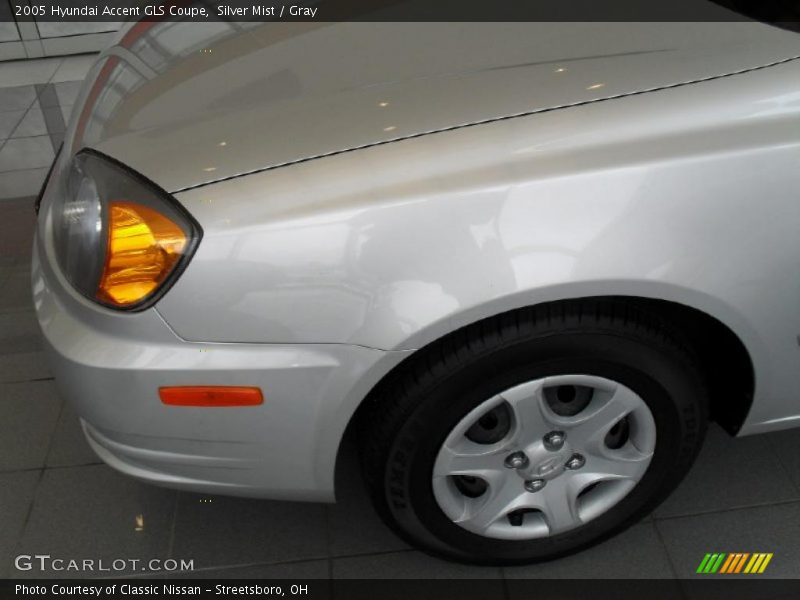 Silver Mist / Gray 2005 Hyundai Accent GLS Coupe