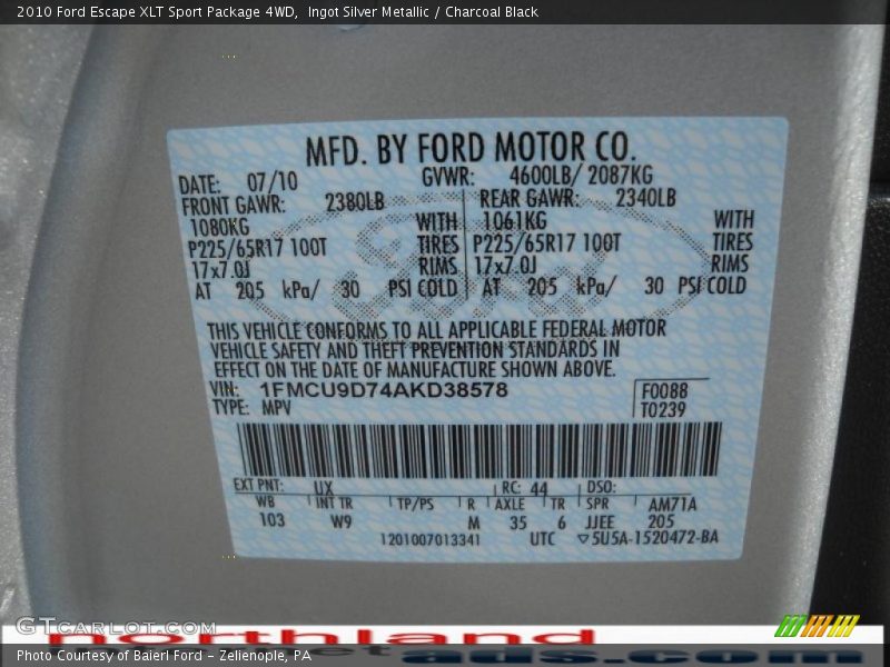 Ingot Silver Metallic / Charcoal Black 2010 Ford Escape XLT Sport Package 4WD