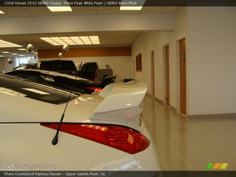 Pikes Peak White Pearl / NISMO Black/Red 2008 Nissan 350Z NISMO Coupe