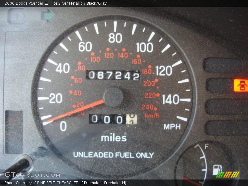 Ice Silver Metallic / Black/Gray 2000 Dodge Avenger ES